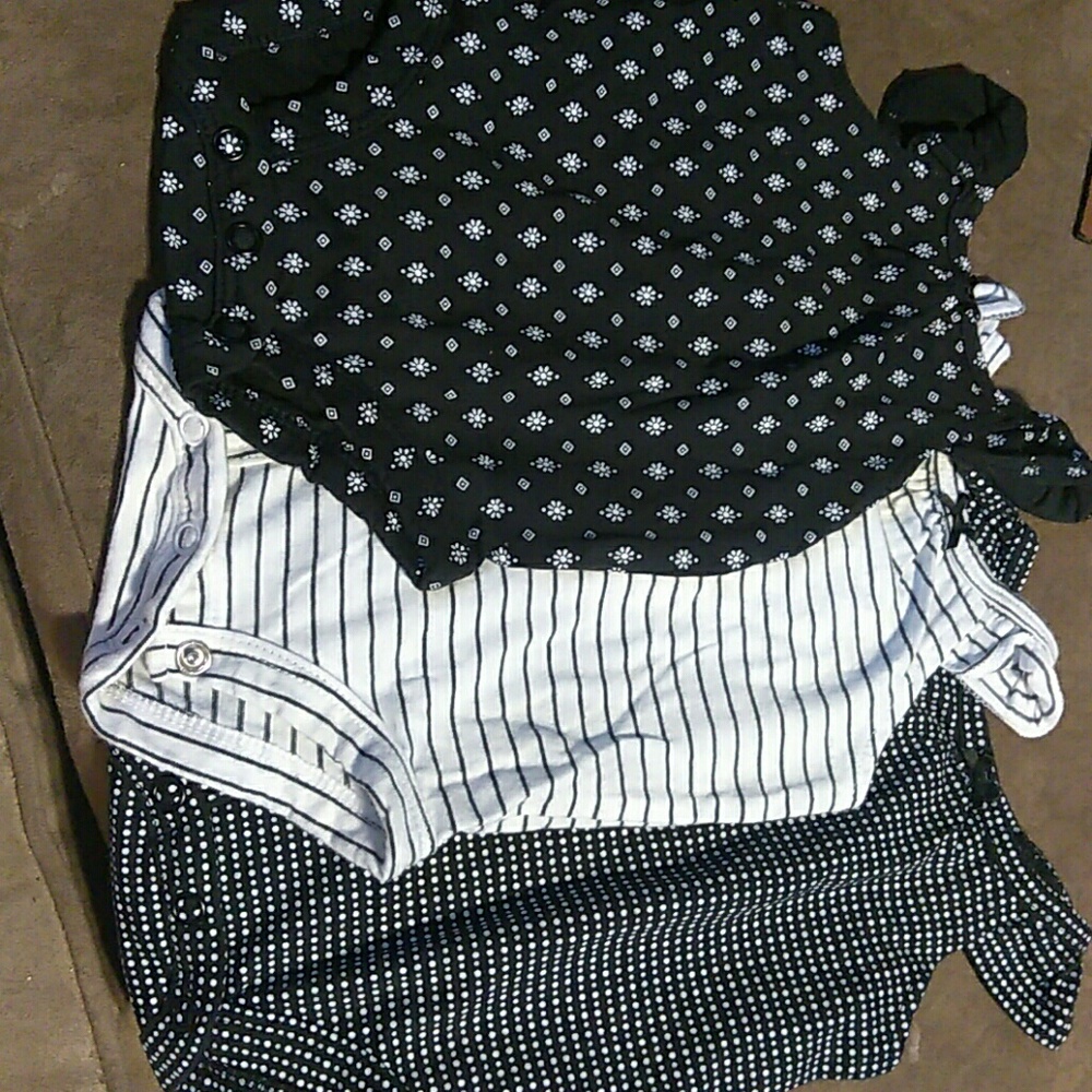 5 Sleeveless Bodysuit